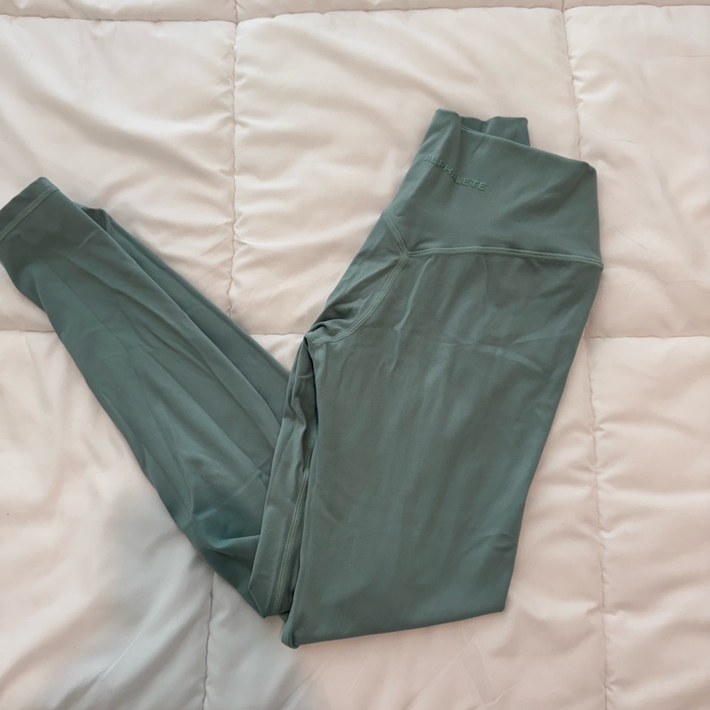 Alphalete Green Leggings